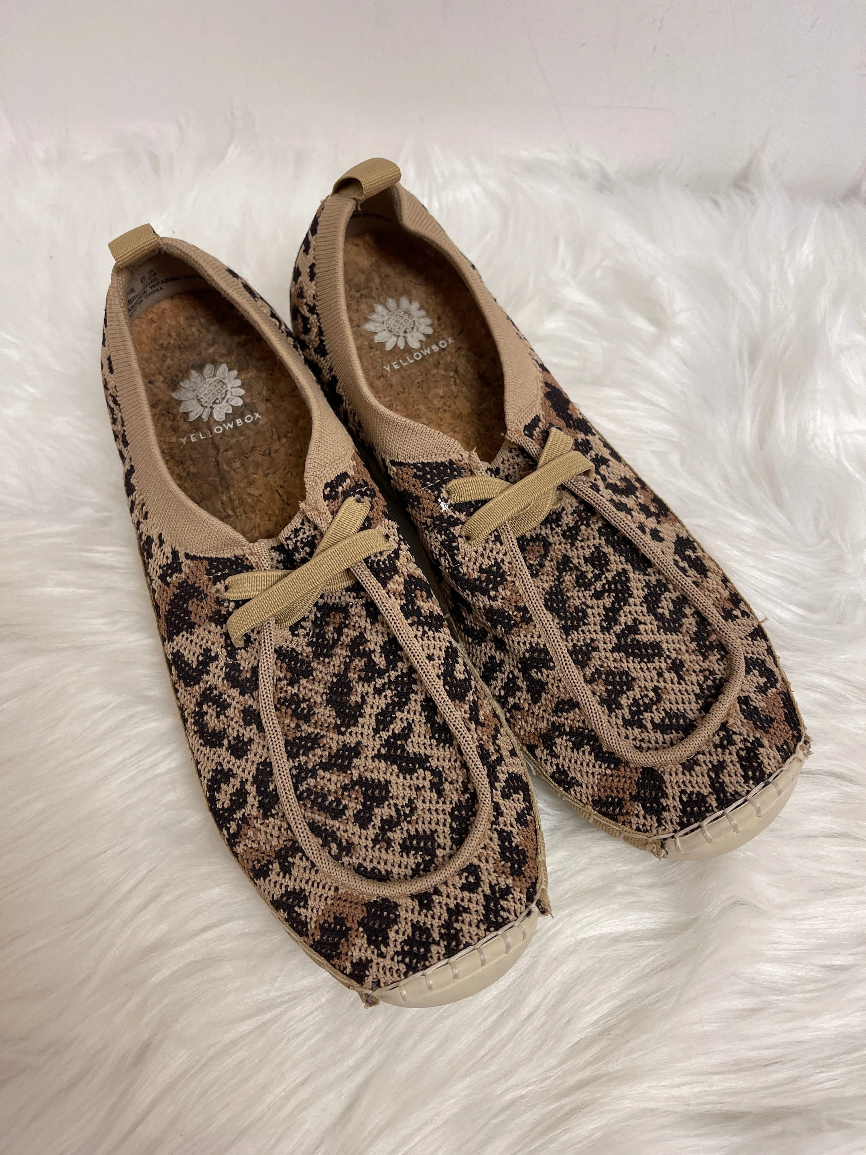 Animal Print Shoes Flats Yellow Box, Size 8.5