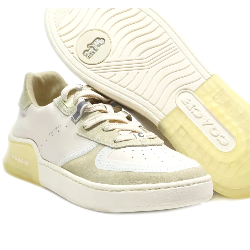 Coach Low-Top Sneakers Leather Beige Colour For Women