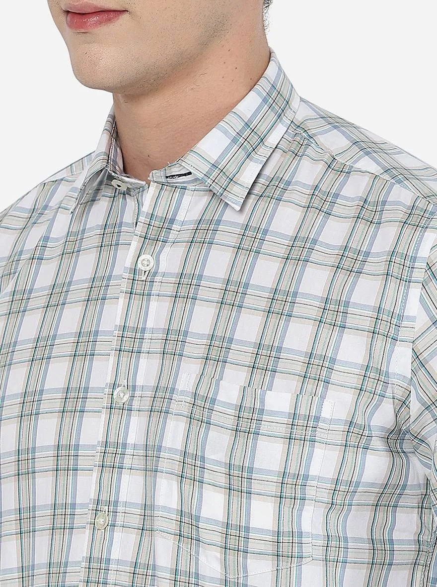 Light Beige Checked Slim Fit Casual Shirt | JadeBlue