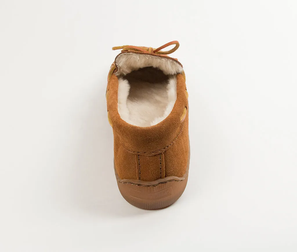 'Minnetonka' Men's Pile Lined Hardsole Moc Slipper - Brown