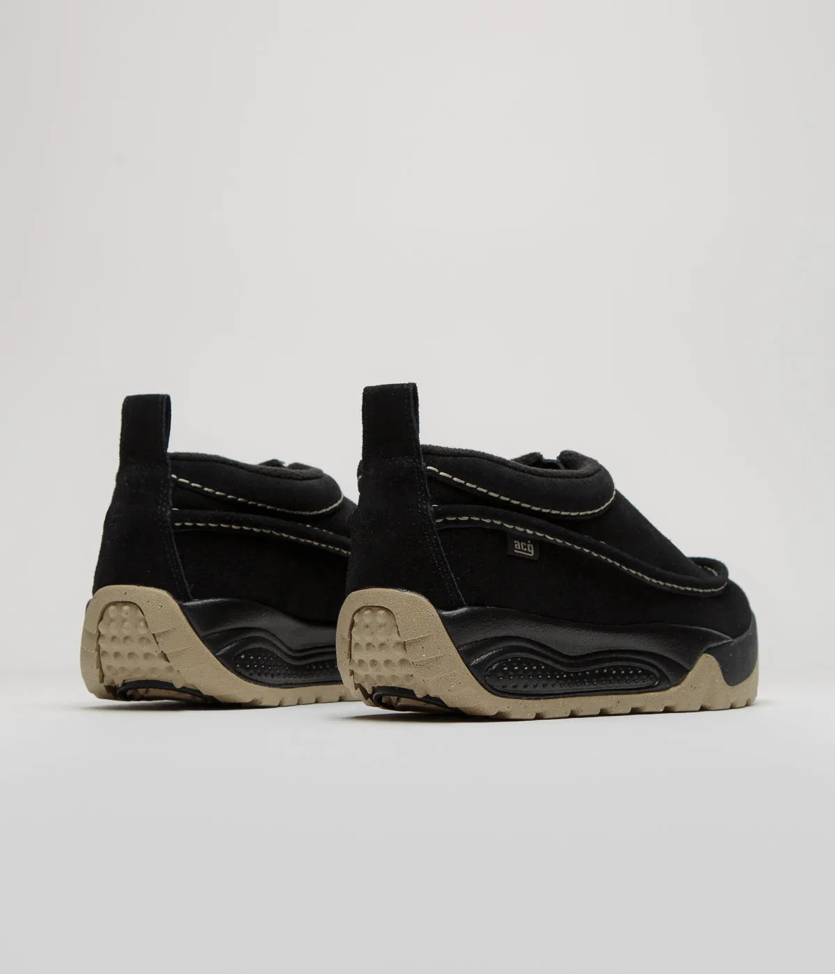 Nike ACG Izy Shoes - Black / Limestone - Black - Limestone