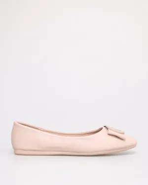 Tomaz NN255 Ladies Emblem Buckle Flats (Cream)