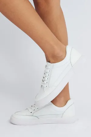 White Lace Up Skate Shoes Sneakers