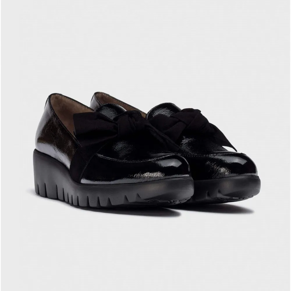 Wonders ROMEO Black Patent Moccasins with Suede Bow and Wedge Sole